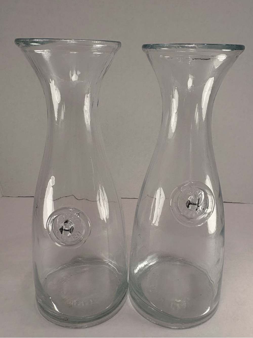 Vintage SVAT 1 Litre Glass Carafes – Pair – Made in Italy – Clear 10.5"